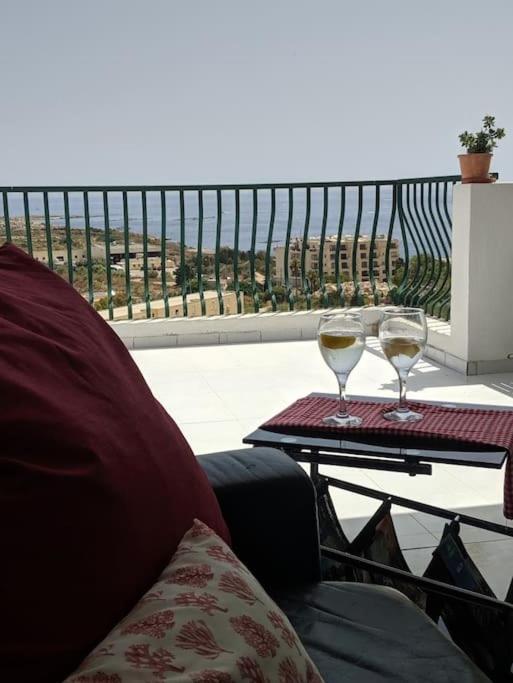 סיינט פול ביי Gaia Penthouse Sea And Country Views Home מראה חיצוני תמונה