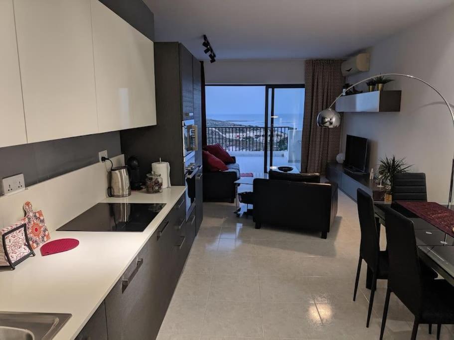 סיינט פול ביי Gaia Penthouse Sea And Country Views Home מראה חיצוני תמונה