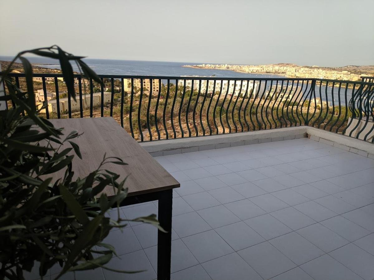 סיינט פול ביי Gaia Penthouse Sea And Country Views Home מראה חיצוני תמונה