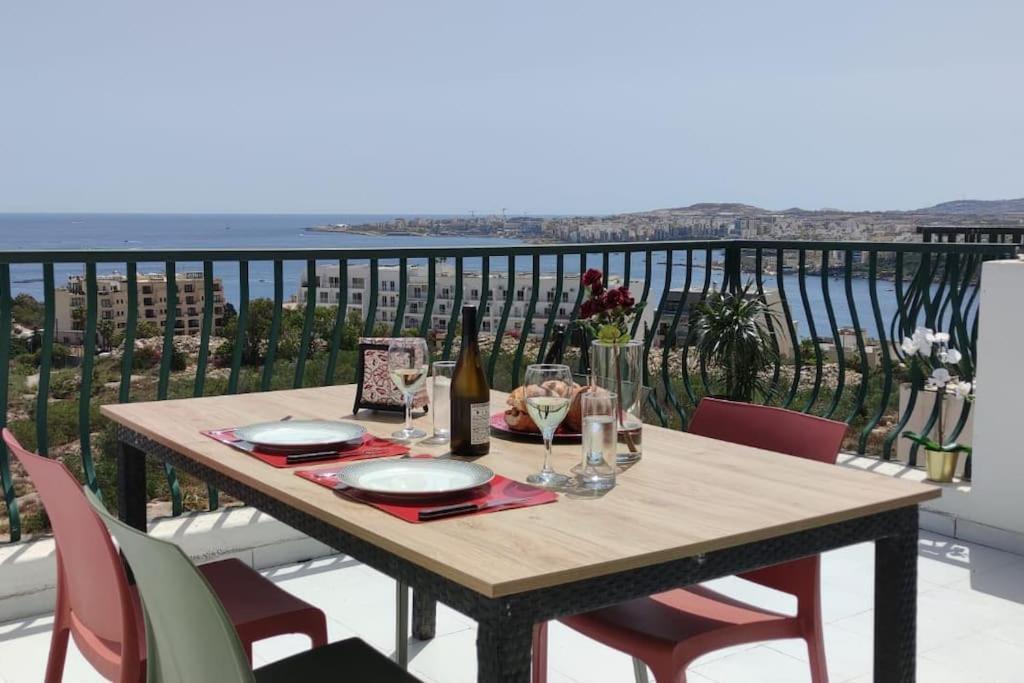סיינט פול ביי Gaia Penthouse Sea And Country Views Home מראה חיצוני תמונה